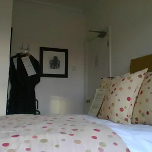 https://south-lodge-guest-house.yorkshirehotels.net